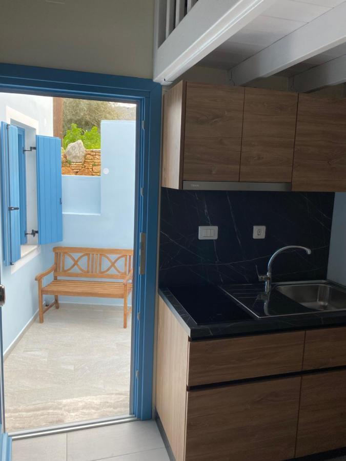 Aleminas Rooms Symi Bagian luar foto